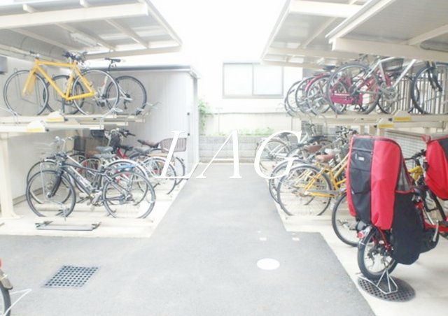 その他共有部分　駐輪場です。