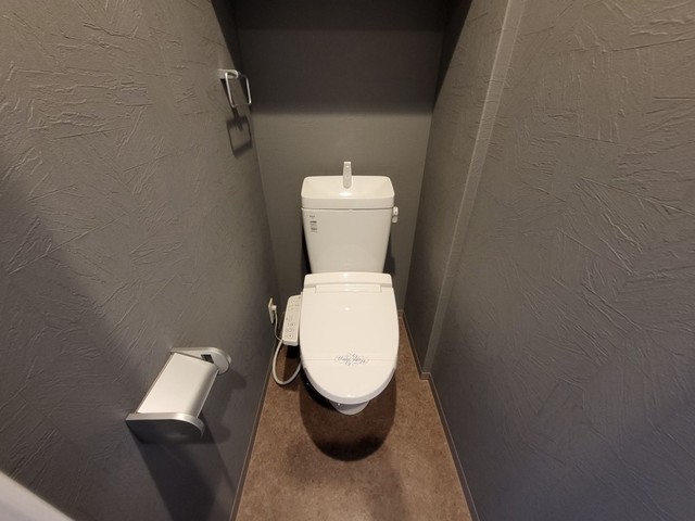 トイレ　別の部屋写真（サンプル）