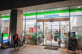 コンビニ　ファミリーマート リバージュ品川店（コンビニ）まで197m