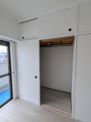 収納　押入からクローゼットへ