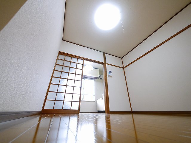 居室・リビング　使いやすい居間です