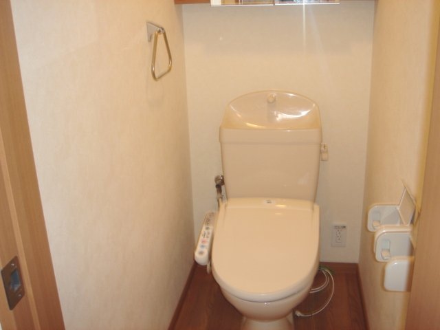 トイレ　シャワー付トイレ