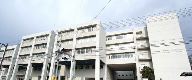 高校・高専　科学技術高校（高校・高専）まで457m