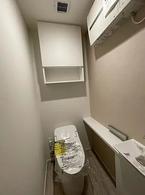 トイレ　※別部屋の参考写真です。