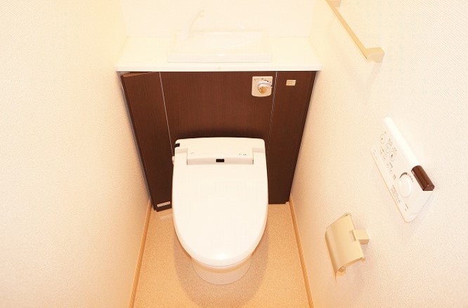 トイレ　別部屋。参考写真。