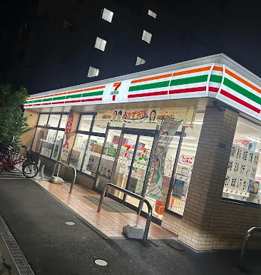 コンビニ　セブンイレブン 港区芝浦ふ頭店（コンビニ）まで192m