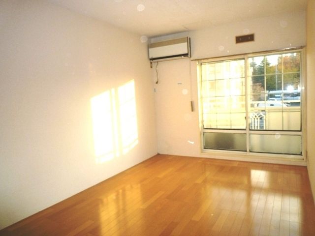 居室・リビング　★明るいお部屋★