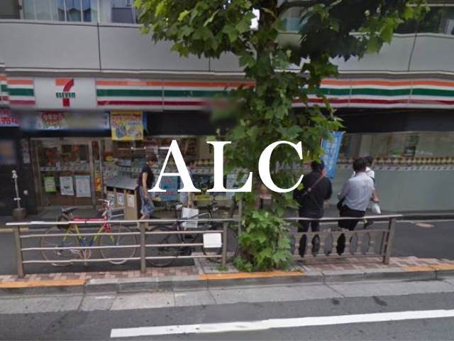 コンビニ　セブン・イレブン 赤坂６丁目店（コンビニ）まで562m
