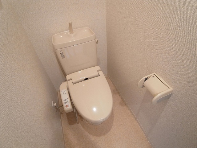 トイレ　同型タイプ