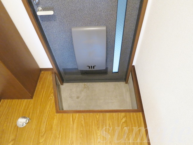 玄関　玄関はこのようになっています！！