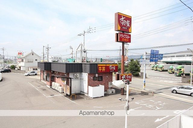 飲食店　すき家28号鳴門大津店（飲食店）まで55m