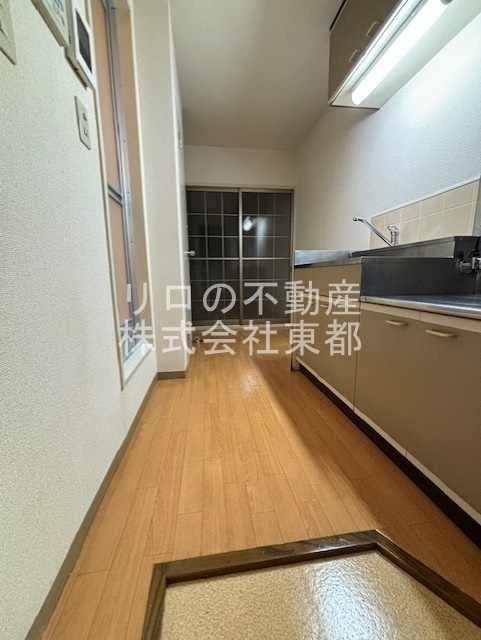 玄関　玄関から見たお部屋です♪