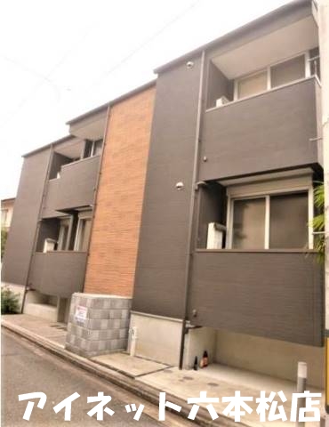 建物外観　最寄り駅徒歩10分圏内の人気デザイナーズアパート
