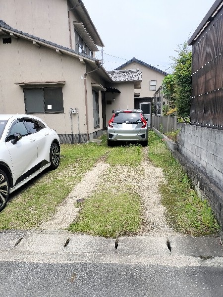 駐車場　２台込♪（縦列）