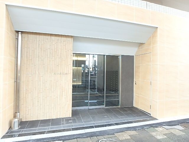 エントランス　NULL