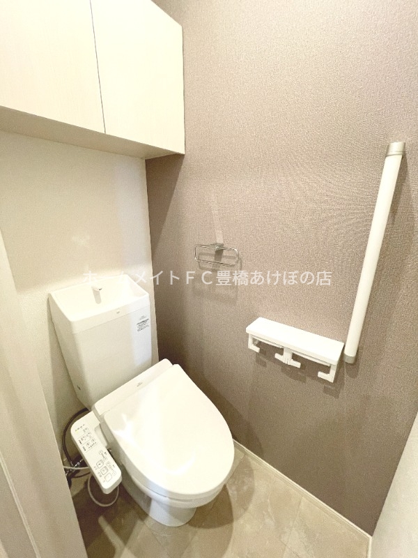 トイレ　同型完成モデル
