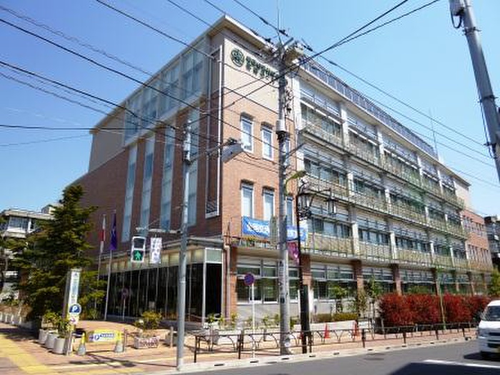 役所　砧総合支所（役所）まで88m