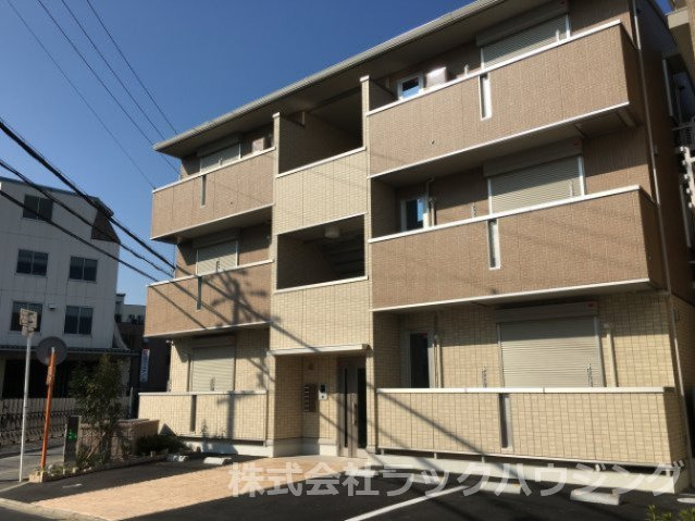 建物外観　お部屋探しはラックハウジング♪