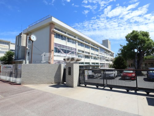 小学校　福岡市立板付小学校（小学校）まで249m