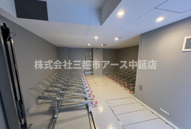 ロビー　ザ・パークハビオ荏原中延プレイス　は三都市アース中延店へお任