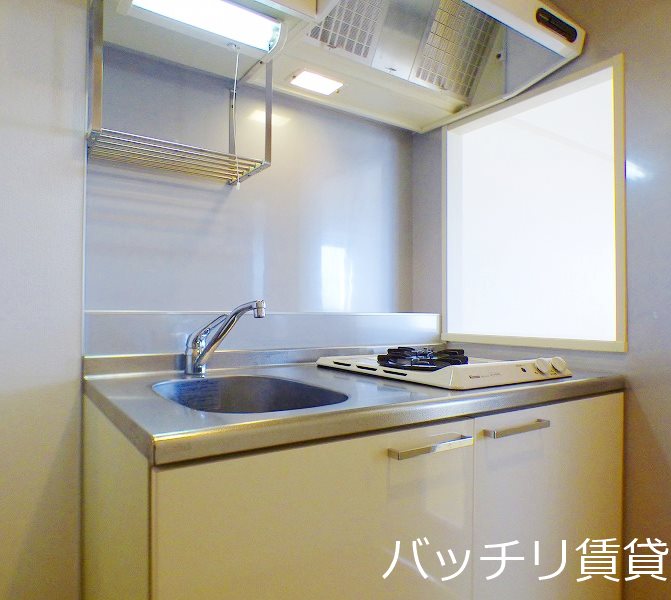 キッチン　＊画像は別部屋の為イメージ、現状を優先致します。