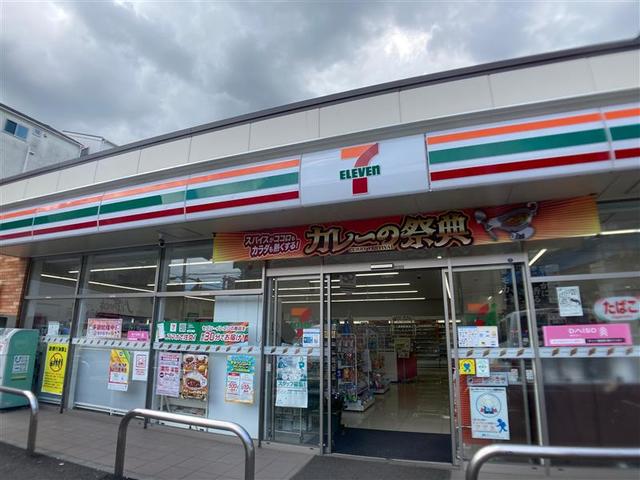 コンビニ　セブンイレブン横浜旭南本宿町店（コンビニ）まで500m