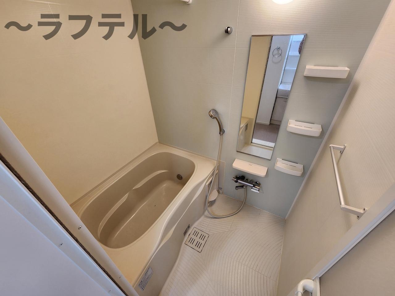 バス・シャワールーム　別部屋イメージ