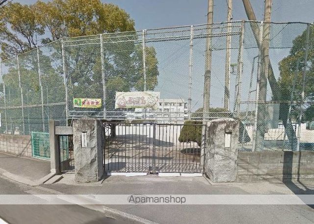 小学校　高松市立川添小学校（小学校）まで1586m
