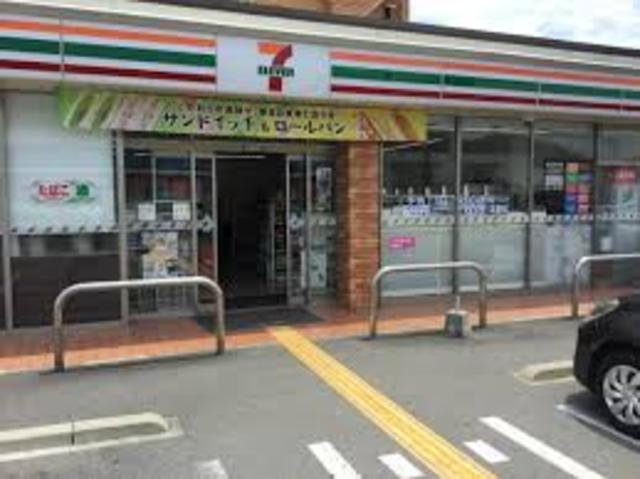 コンビニ　セブンイレブン姫路岡田店（コンビニ）まで278m