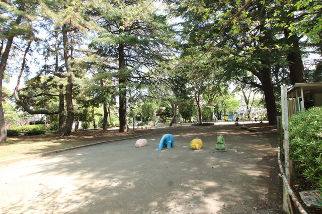 公園　松戸中央公園（公園）まで350m