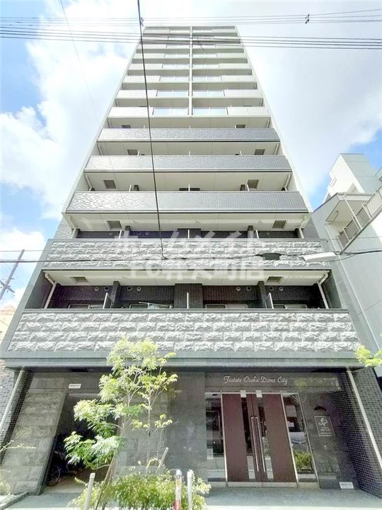 建物外観　外観は落ち着いています