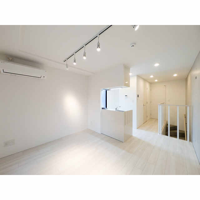 居室・リビング　別タイプ部屋　参考写真です