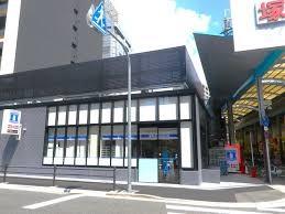 コンビニ　ローソン 塚本駅前店（コンビニ）まで143m