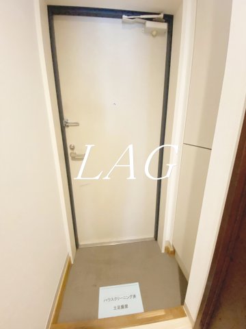 玄関　玄関です。