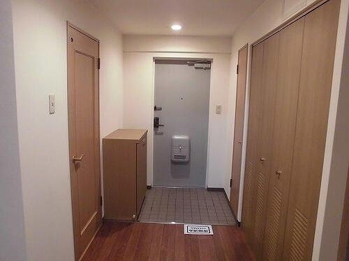 玄関　玄関　※前回募集時／２０２２年９月の写真