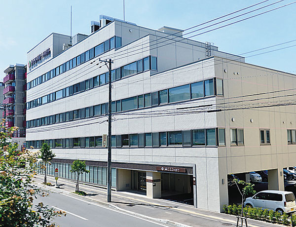 病院　医療法人明珠会白石産科婦人科病院（病院）まで307m