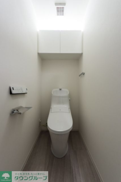 トイレ　※写真は同タイプ住戸です。