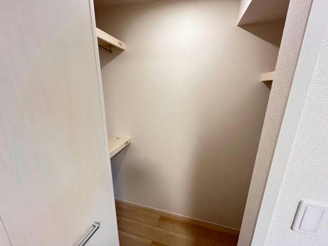 収納　同型類似のものです。