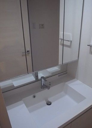 洗面設備　☆嬉しい独立洗面台☆