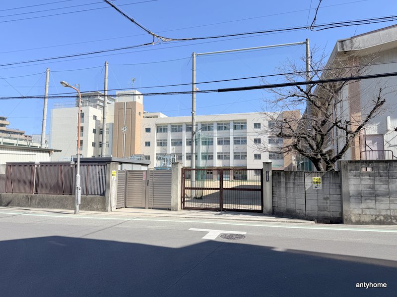小学校　大阪市立小松小学校（小学校）まで356m