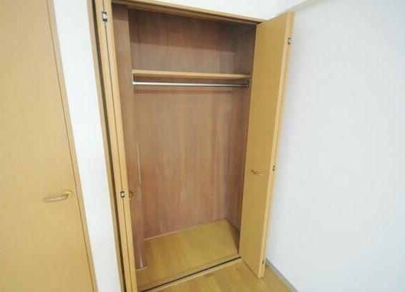 収納　別部屋の参考写真です。現況有姿