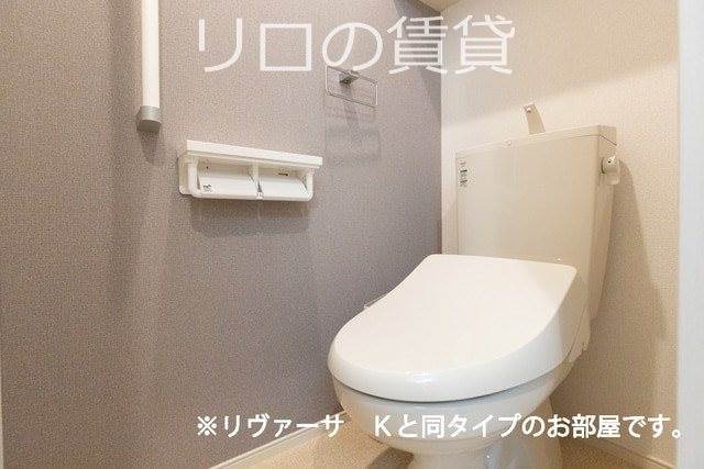 トイレ　同型タイプ