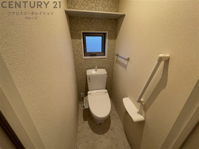 トイレ　ウォシュレット付きのトイレです！