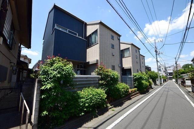 建物外観　★嬉しい駅チカ★