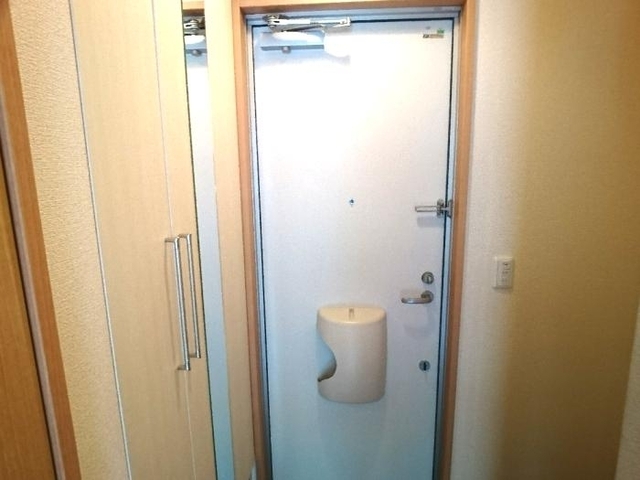 エクセルヒルズ Aの玄関写真
