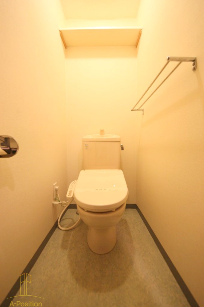 地下鉄長堀鶴見緑地線 松屋町駅 徒歩5分 10階建 築25年のトイレ写真