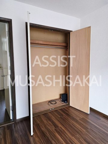 その他設備　写真：設備同仕様の別号室です