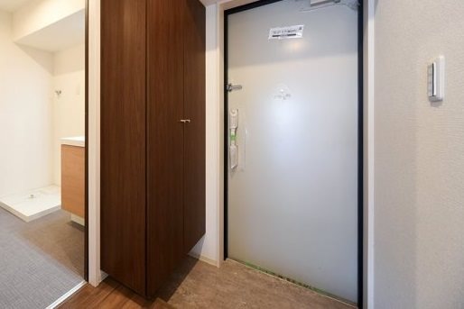 地下鉄名城線 ナゴヤドーム前矢田駅 徒歩2分 12階建 築6年の玄関写真