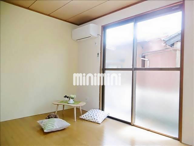 maison・AMITAの居間写真