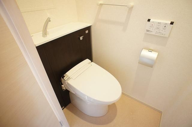 イースト アヴェニューのトイレ写真